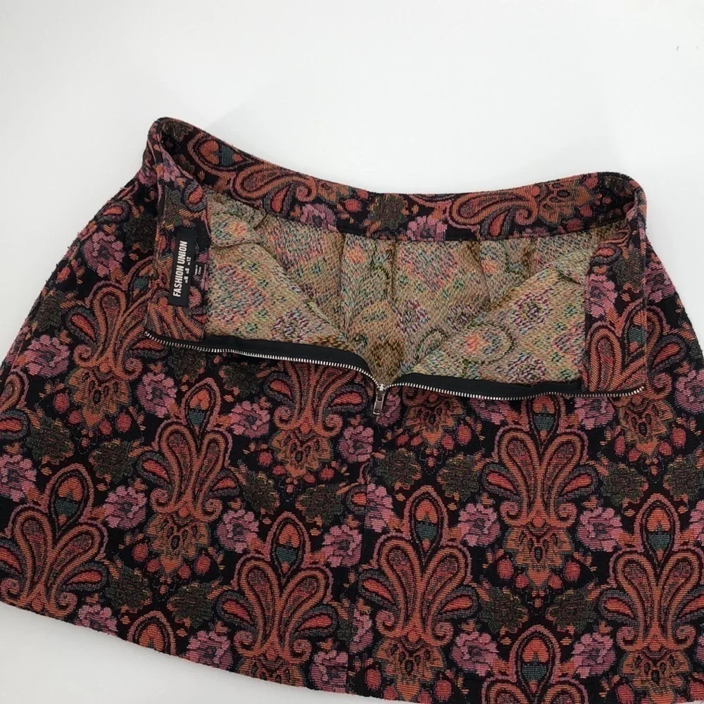 Fashion Union Brocade Tapestry Mini Skirt Size 8 or Medium